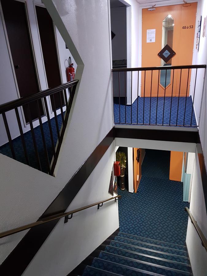 Hotel Macon La Salle Saint-Albain Экстерьер фото