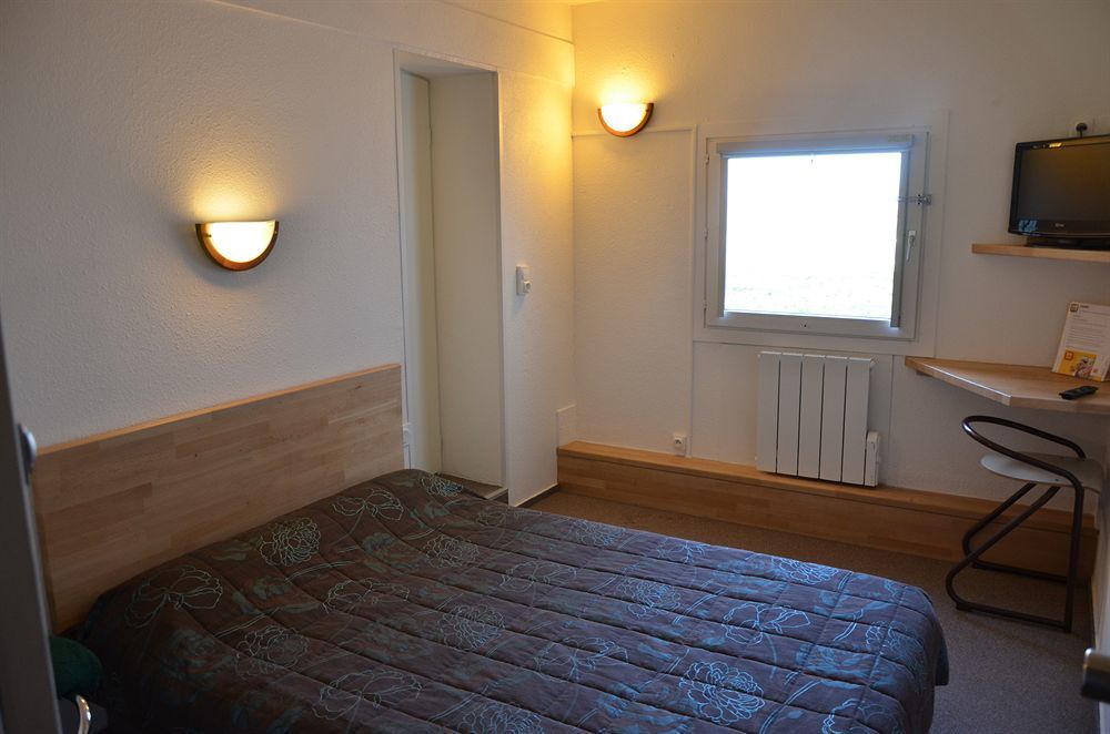 Hotel Macon La Salle Saint-Albain Экстерьер фото